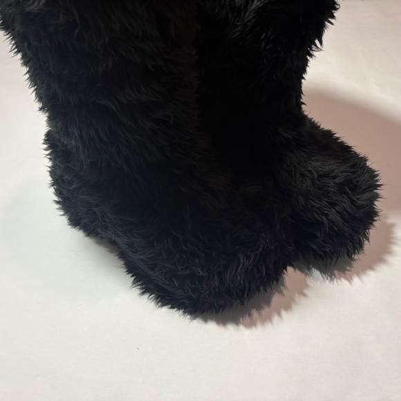 MEN'S CROCS™ BOOT IN BLACK - Picture 7 of 8